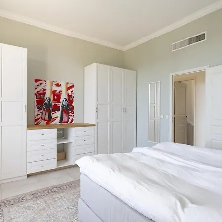 La Pax Villa *